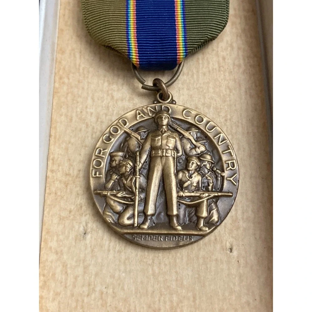 Vintage American Legion School Award For God and Country Medal‎ Lapel Pin in Box